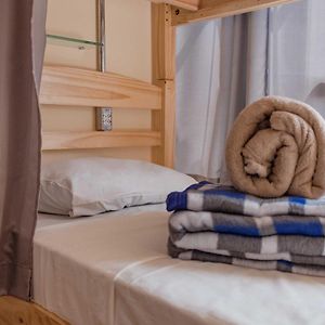Dormitory Room Mixed